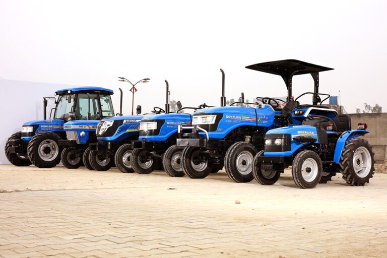 Sonalika with its heavy-duty tractor range accelerates in FY’24 with a new sales record