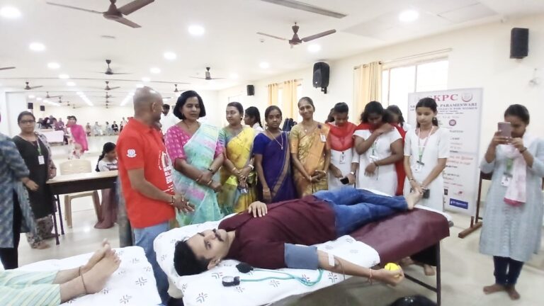 ஸ்ரீ கன்யகா பரமேஸ்வரி மகளிர் கலை மற்றும் அறிவியல் கல்லூரி -இலவச இரத்த தான முகாம் மற்றும் மாபெரும் இலவச மருத்துவ முகாம்