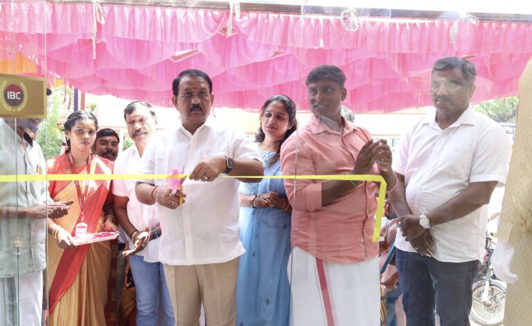 Minister White Opens 56th Showroom at Thiruvottriyur, Chennai